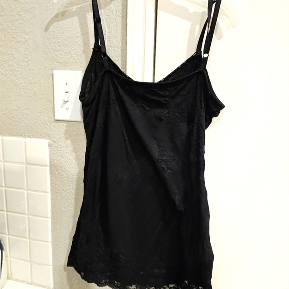 Dressbarn black lacey tank gently worn Large - Picture 5 of 6